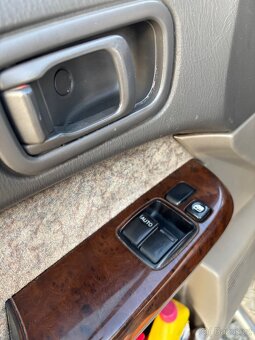 Nissan Patrol GR V TD-6 2.8TD - legenda mezi offroady - 14