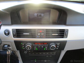 BMW 320d 135kw Touring Xenon GPS Facelift 08/2011 - 14