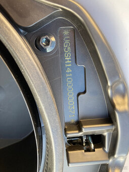 Yamaha XMAX 300 - 14