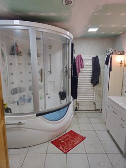 Prodám Rodinný dům 4+1+ Garáž + stavební pozemek - 14