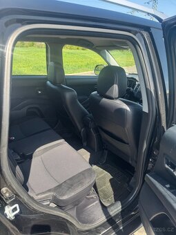 Citroen c-crosser - 14