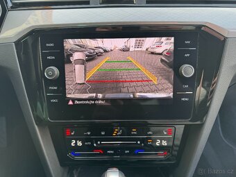 VW Passat B8 2.0 TDI 110kW DSG Matrix LED ACC Kamera Navi - 14