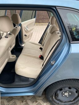Škoda Fabia 1,6 16V, 77 KW, benzin, Automatická převodovka - 14