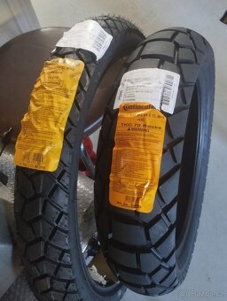 Triumph Tiger 800 xca - 14