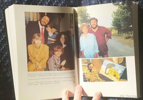 PRODÁM 5 KNIH, ŽIVOTOPISY ZPĚVÁKŮ A KNÍHU TĚLO JAKO DŮKAZ - 14