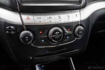 Fiat Freemont 2.0 JTDm 125 kW, AT, 4x4 LOUNGE - 7 miestne - 14