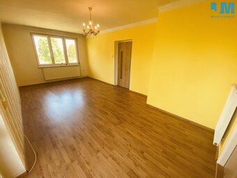 Prodej bytu 3+1 (64 m2) se zahrádkou, balkonem, garáží a skl - 14
