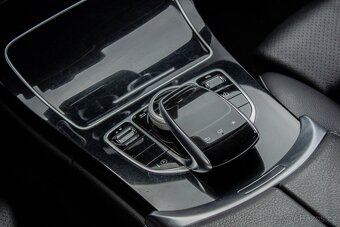 Mercedes-Benz c200d 100kW AT/7 / AJ NA SPLÁTKY / PROTIÚČET - 14