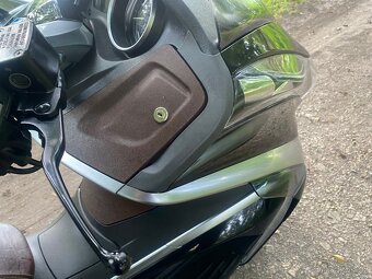 Piaggio X10 500 - 14