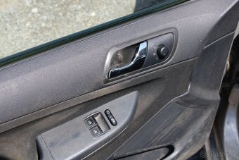 Škoda Fabia, 1,2i 47kw, 1.majitel,ČR,129.294km, r.v. 2004 - 14