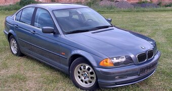 BMW 320 i - 14