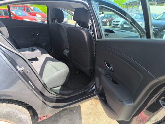 Renault Fluence 1.6i 81kW Berline,Temp,Klima,ALU,ČR - 14