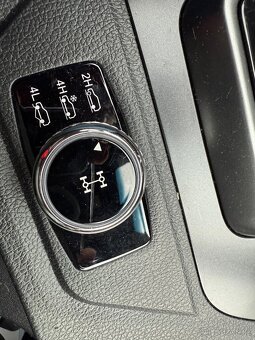 Ssangyong Musso Grand - 14