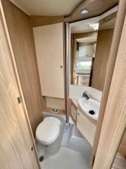 Pronájem obytného vozu burstner pro 5 osob - 14