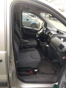 Obytná dodávka ideální pro rybáře nebo pejskaře - 14