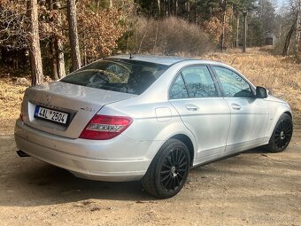Mercedes C Avantgarde - 14