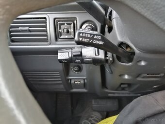 Mitsubishi Pajero 3.0 V6 - 14