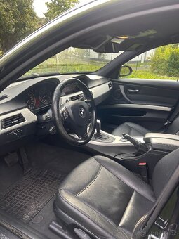 Prodám BMW e90 330i - 14