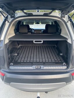 Land Rover Discovery 5 - 14