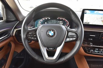 BMW 530d xDrive LUXURY HEAD-UP PANORAMA H/K DPH ČR 1.MAJITEL - 14
