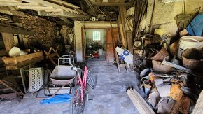 Prodám rodinný dům 110m², pozemek 1220m², včetně rybníku - 14