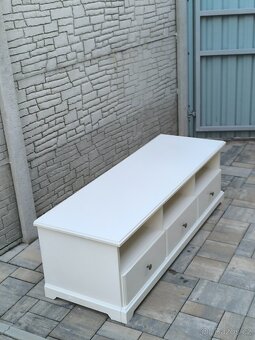 Prodám TV stolek IKEA Liatorp - 14