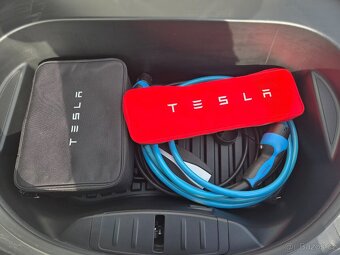 Tesla Model 3 Long Range AWD Tažné zařízení - 14