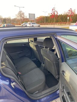 Opel Astra H - 14