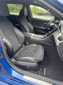 Mercedes-Benz Třída C 300 d combi AMG linie - 14