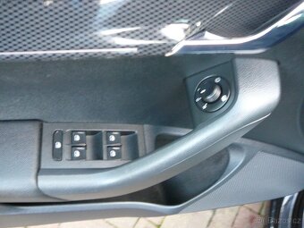 ŠKODA OCTAVIA RS 3 2.0 TDI 135KW DSG+F1 FULLLED NAV WEBASTO - 14