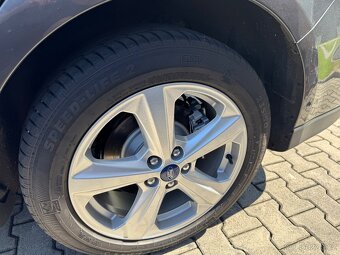 Ford Galaxy Titanium + 132 kw, 7 místný - 14