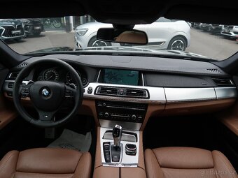 BMW 750d 750d,xDrive,280kW,1majČR,DPH - 14