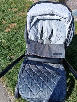 Kočárek Venicci Tinum - 14