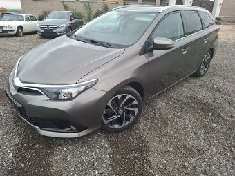 Toyota Auris 1.2turbo benzin,touring, 2017 ,edition sport - 14