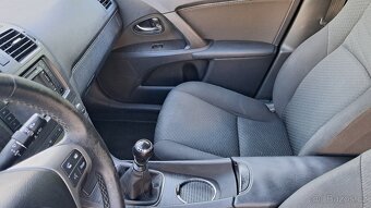 Toyota Avensis Kombi ADT270 - 14