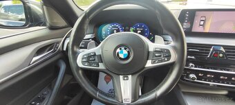 BMW Řada 5, 530d Touring M paket DPH - 14