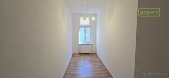 Zděný byt se sklepem a podílem na pozemku - Jírovcova ulice - 14