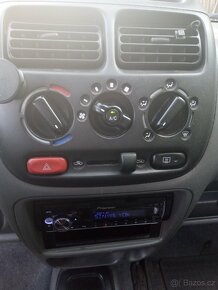 Suzuki Ignis 1.3 i 16 V 61 kW - 14