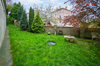 Prodej bytového domu, 895 m², Karlovy Vary, ul. Rumunská - 14