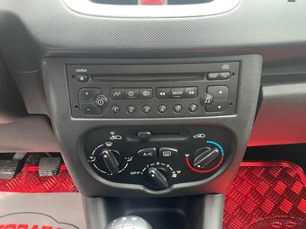 Peugeot 206, 1,1 44kW, SERVISKA - 14