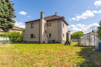 Rodinný dům 7+2 se zahradou a garáží, Bludov, okr. Šumperk - 14