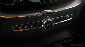 Volvo XC60 B4 (Odpočet DPH) - 14