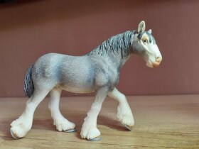 SCHLEICH aj.Koně SBĚRATELSKÉ FIGURKY 1 - 14