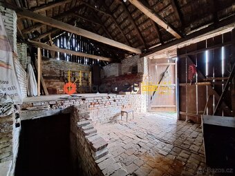 Prodej rodinného domu 75 m2, kvelbený sklep, stodola, Bzenec - 14