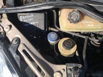 Peugeot 807; 2,2l; 94kW - 14