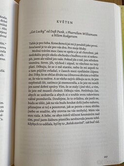 Nová kniha Stejně je život krásný - 14