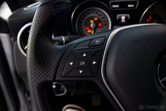 Mercedes-Benz CLA Kupé 180 AMG LINE - 14