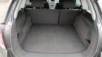Opel Astra 1.6 I - 14