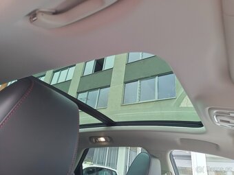 MG EHS PHEV Luxury 1.5 190kW AUT. 53tkm Panorama Virtual LED - 14