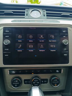 VW Passat B8 Combi 2.0Tdi 110kw DSG 12/2017 - 14